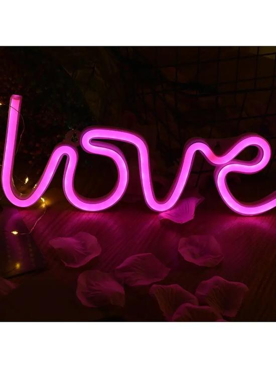 Love Neon