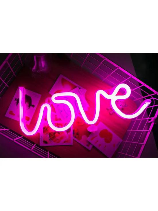 Love Neon